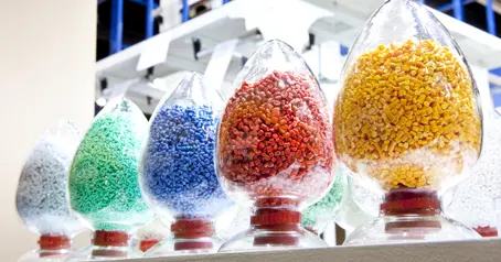 Ingeniaritza plastikoen eta plastiko arrunten arteko aldea