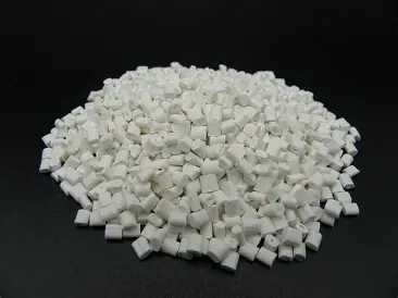 Berrikuntzak bultzatuta, etorkizuna moldatzen: nola plastiko espezialitateak elektronikaren industria birmoldatzen ari diren